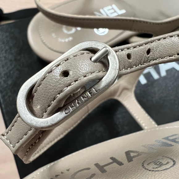 Chanel Lambskin Crystal CC Thong Sandals, Size 36 - Picture 8 of 11